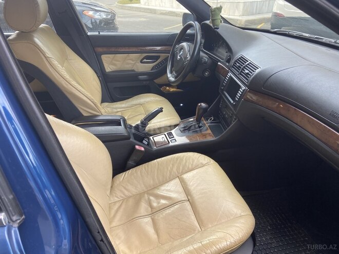 BMW 525 2001, 400,000 km - 2.5 l - Bakı