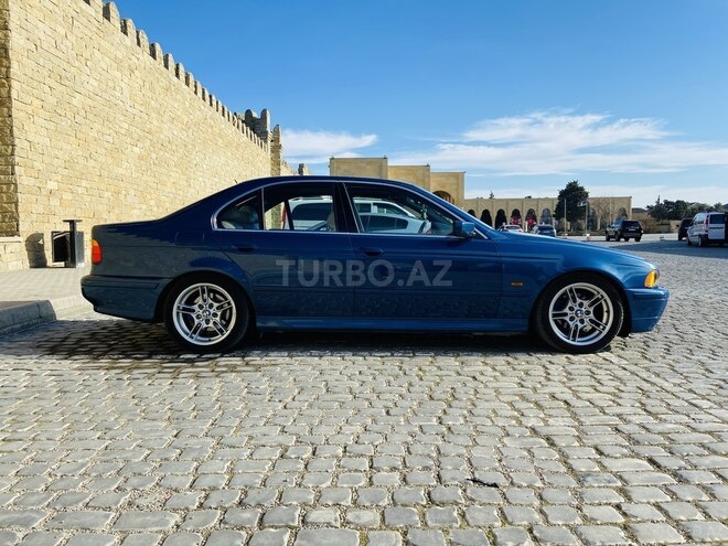 BMW 525 2001, 400,000 km - 2.5 l - Bakı