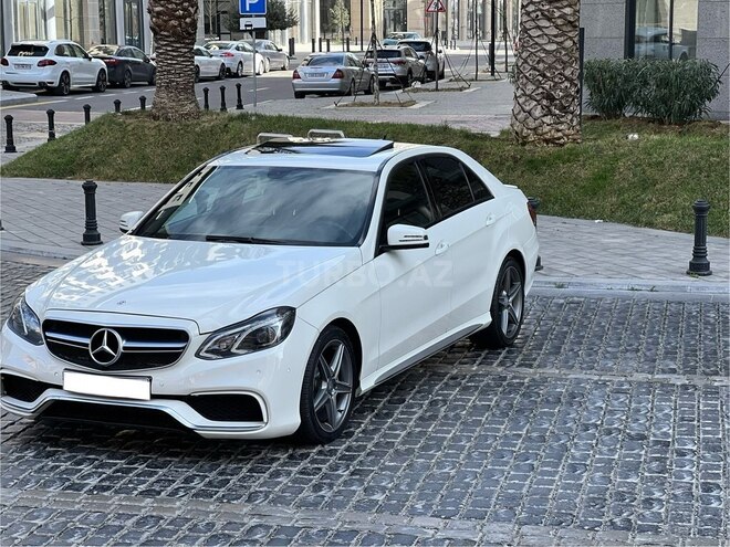 Mercedes E 250 2010, 251,788 km - 1.8 l - Bakı