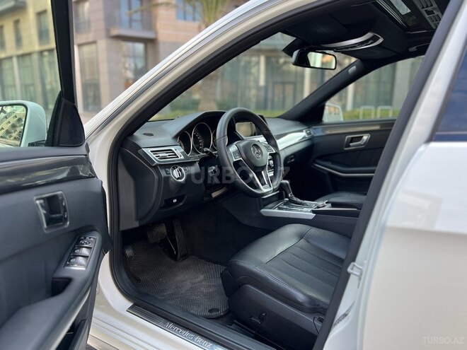 Mercedes E 250 2010, 251,788 km - 1.8 l - Bakı
