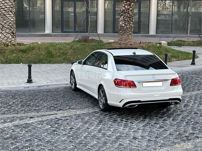 Mercedes E 250 2010, 251,788 km - 1.8 l - Bakı