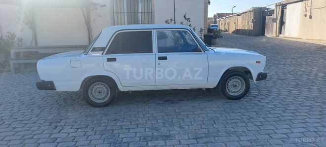 LADA (VAZ) 2107 2006, 221,000 km - 1.6 l - Bakı