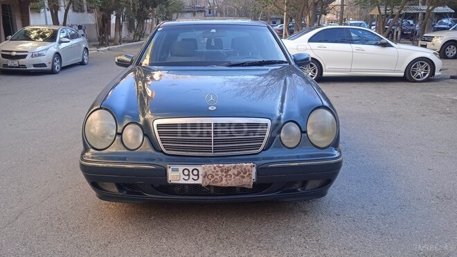Mercedes E 220 2000, 527,000 km - 2.2 л - Bakı
