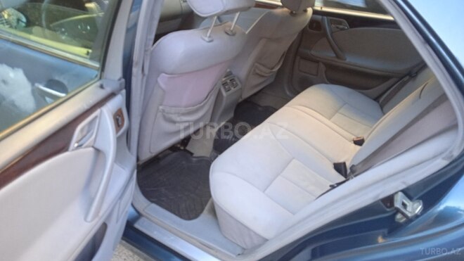 Mercedes E 220 2000, 527,000 km - 2.2 л - Bakı