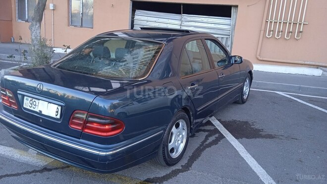 Mercedes E 220 2000, 527,000 km - 2.2 л - Bakı