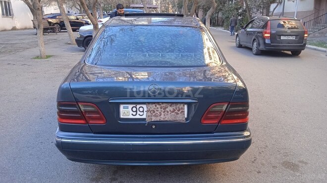 Mercedes E 220 2000, 527,000 km - 2.2 л - Bakı