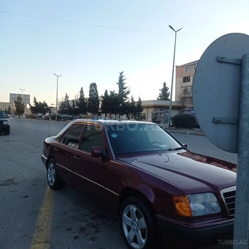 Mercedes E 230 1990, 150,000 km - 2.3 l - Sumqayıt