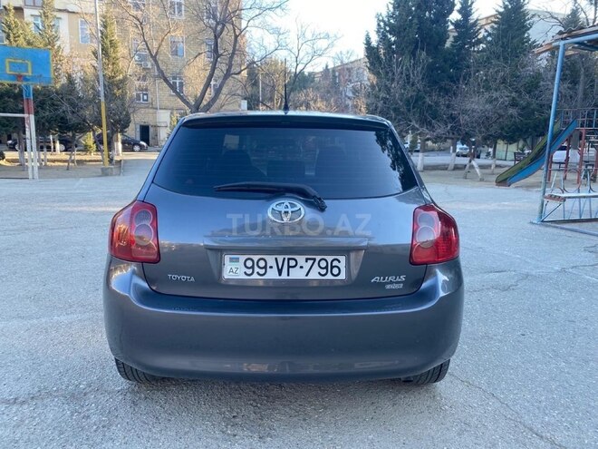 Toyota Auris 2008, 185,000 km - 1.4 l - Bakı