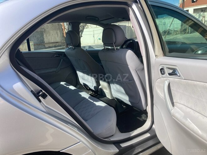 Mercedes C 200 2000, 288,123 km - 2.0 l - Bakı