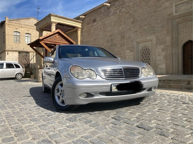 Mercedes C 200 2000, 288,123 km - 2.0 l - Bakı