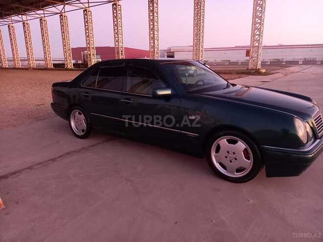 Mercedes E 230 1996, 410,000 km - 2.3 l - Sumqayıt