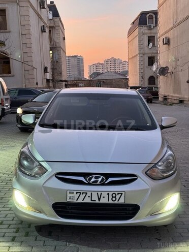 Hyundai Accent 2012, 202,388 km - 1.6 л - Bakı