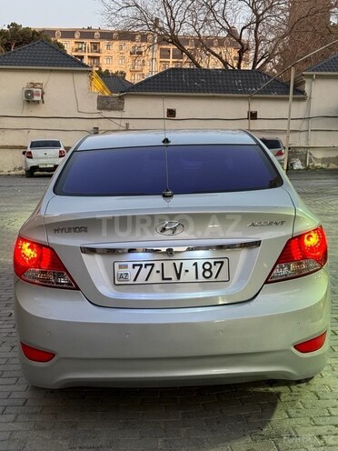 Hyundai Accent 2012, 202,388 km - 1.6 л - Bakı