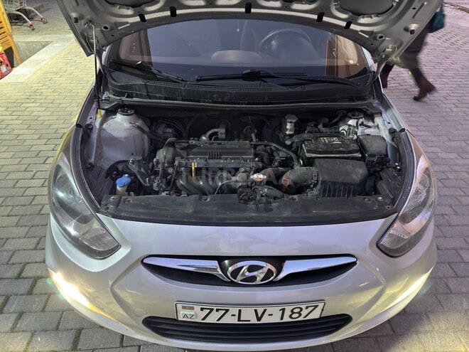 Hyundai Accent 2012, 202,388 km - 1.6 л - Bakı