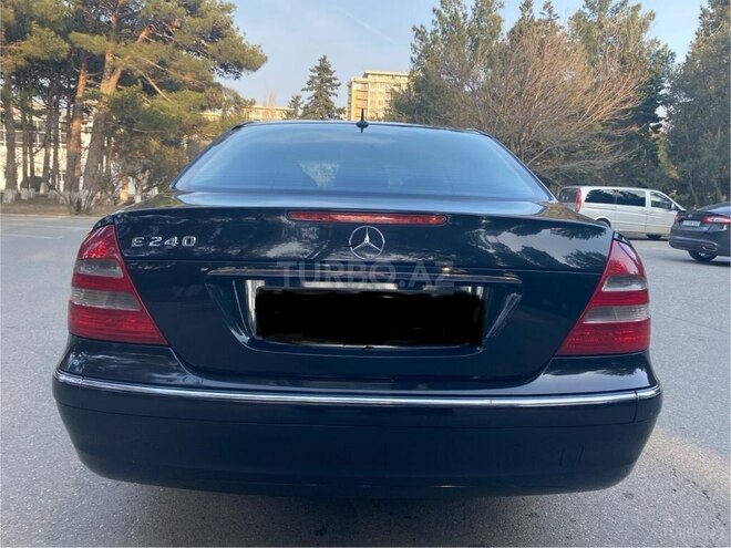Mercedes E 240 2002, 278,000 km - 2.4 l - Sumqayıt