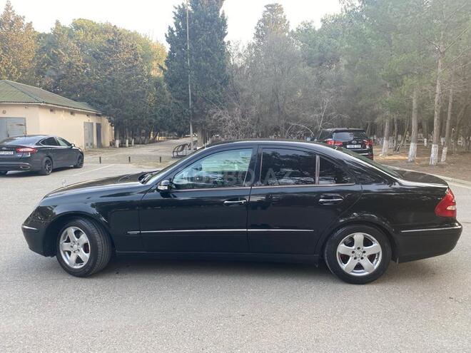 Mercedes E 240 2002, 278,000 km - 2.4 l - Sumqayıt