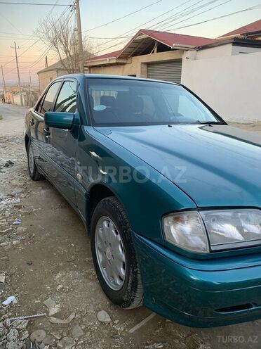 Mercedes C 220 2000, 780,000 km - 2.2 л - Bakı