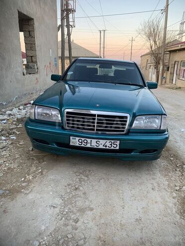 Mercedes C 220 2000, 780,000 km - 2.2 л - Bakı