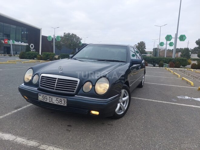 Mercedes E 220 1998, 374,100 km - 2.2 l - Bərdə