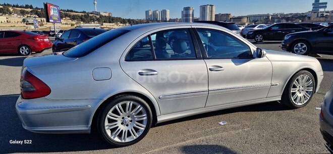 Mercedes E 220 2007, 275,000 km - 2.2 l - Bakı