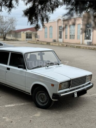 LADA (VAZ) 2107 2006, 91,000 km - 1.6 l - Xudat
