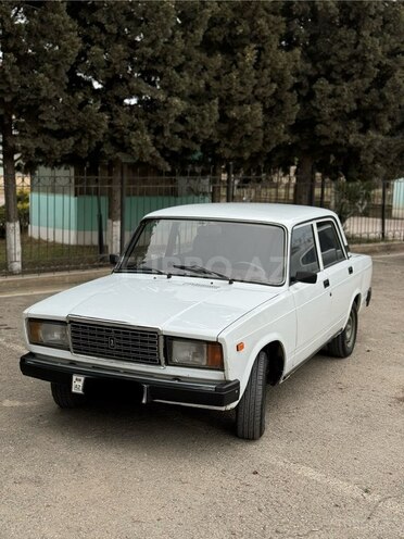 LADA (VAZ) 2107 2006, 91,000 km - 1.6 l - Xudat