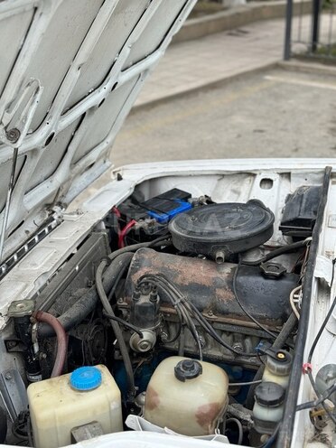 LADA (VAZ) 2107 2006, 91,000 km - 1.6 l - Xudat