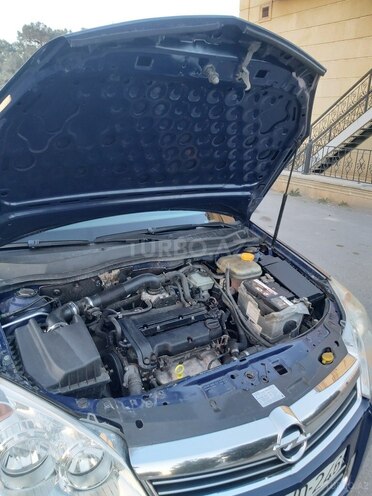 Opel Astra 2007, 195,000 km - 1.4 l - Bakı