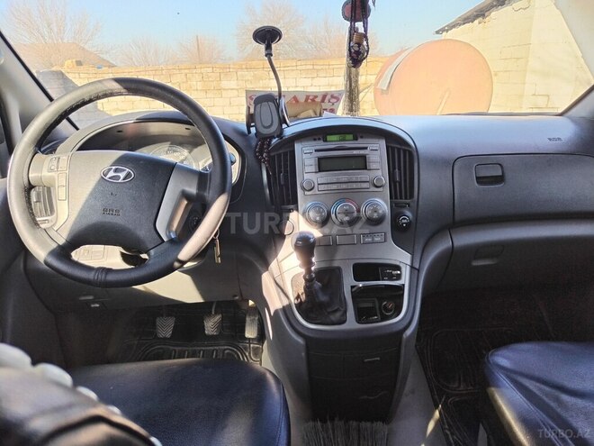 Hyundai H-1 2014, 261,500 km - 2.5 l - Kürdəmir