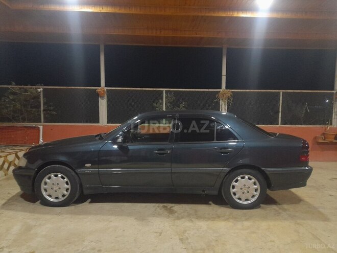 Mercedes C 240 1998, 345,000 km - 2.4 l - Ağcabədi