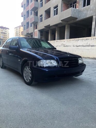 Mercedes C 220 1998, 385,000 km - 2.2 l - Bakı