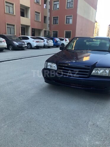 Mercedes C 220 1998, 385,000 km - 2.2 l - Bakı