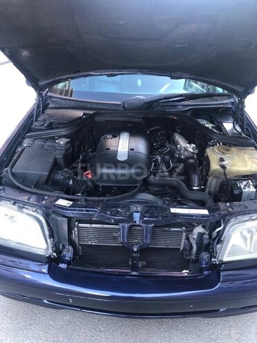 Mercedes C 220 1998, 385,000 km - 2.2 l - Bakı