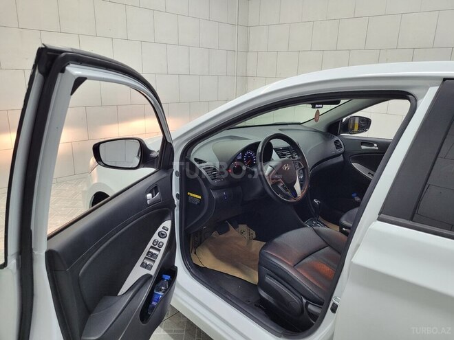 Hyundai Accent 2017, 100,950 km - 1.4 l - Bakı