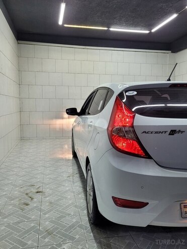 Hyundai Accent 2017, 100,950 km - 1.4 l - Bakı