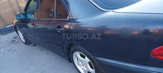 Mercedes E 200 2000, 368,000 km - 2.0 l - Göyçay