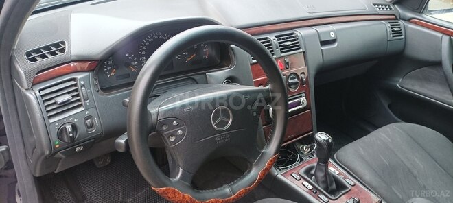 Mercedes E 200 2000, 368,000 km - 2.0 l - Göyçay