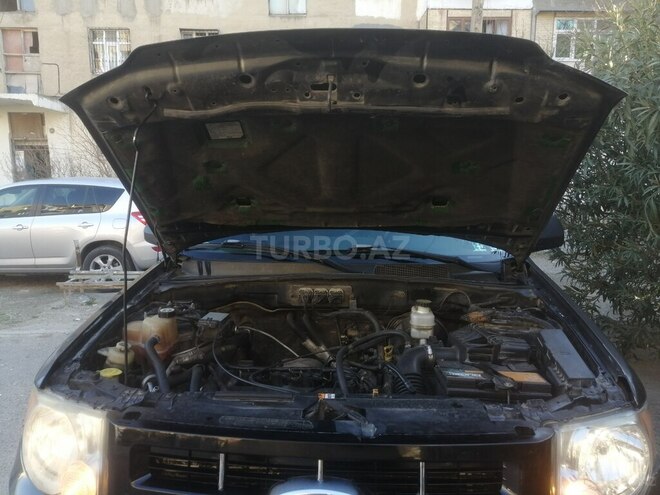 Ford Escape 2008, 390,000 km - 2.3 л - Bakı