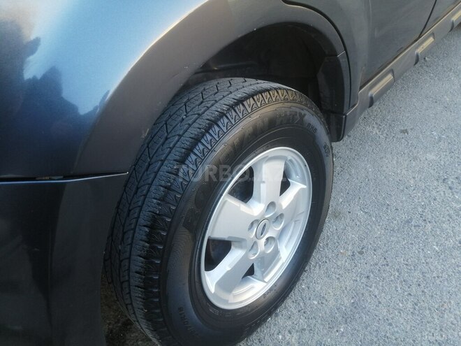 Ford Escape 2008, 390,000 km - 2.3 л - Bakı