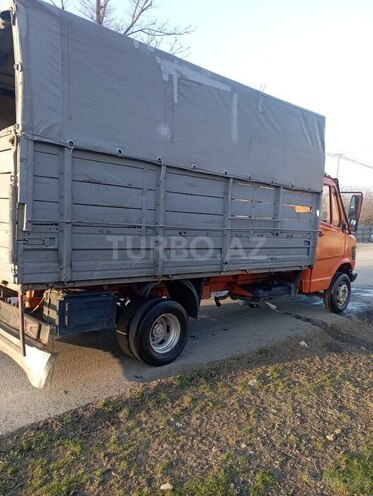 Mercedes 410 D 1992, 330,430 km - 2.9 l - Zaqatala