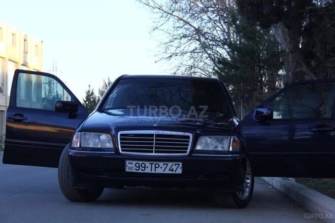 Mercedes C 180 1995, 200,000 km - 1.8 l - Gəncə