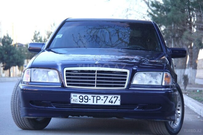 Mercedes C 180 1995, 200,000 km - 1.8 l - Gəncə