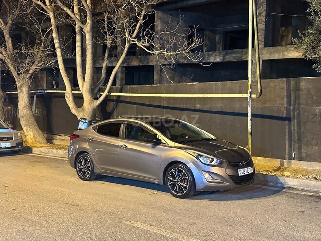 Hyundai Elantra 2015, 236,574 km - 1.8 l - Bakı