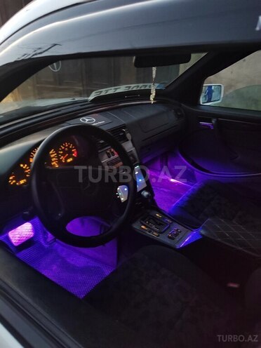 Mercedes C 200 1999, 380,000 km - 2.0 l - Bakı