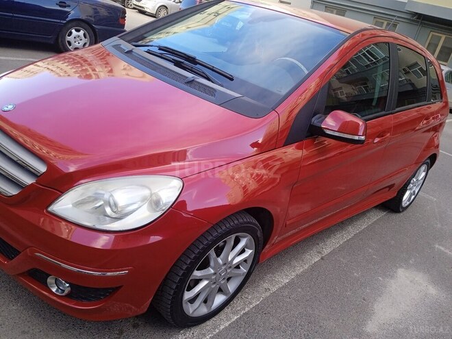 Mercedes B 180 2010, 91,850 km - 1.7 л - Bakı