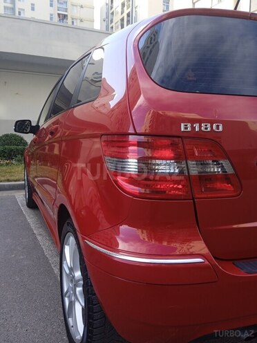 Mercedes B 180 2010, 91,850 km - 1.7 л - Bakı