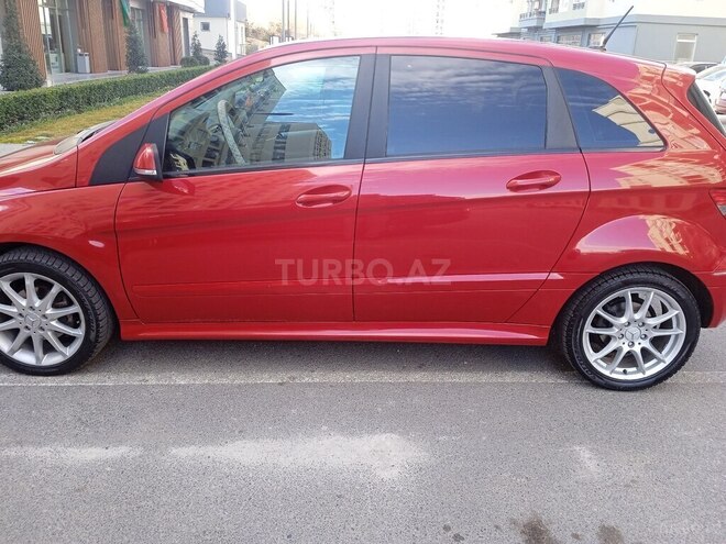 Mercedes B 180 2010, 91,850 km - 1.7 л - Bakı