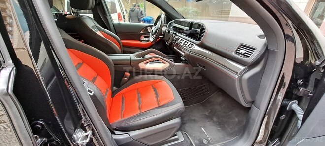 Mercedes  2020, 32,000 km - 4.0 l - Bakı