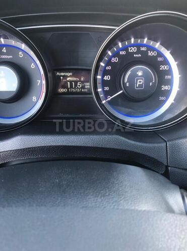 Hyundai Sonata 2010, 175,000 km - 2.4 л - Bakı