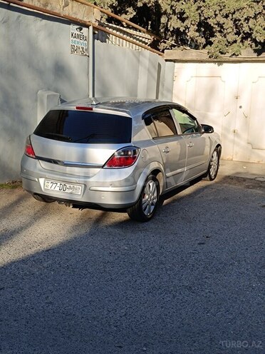 Opel Astra 2004, 235,000 km - 1.4 l - Bakı